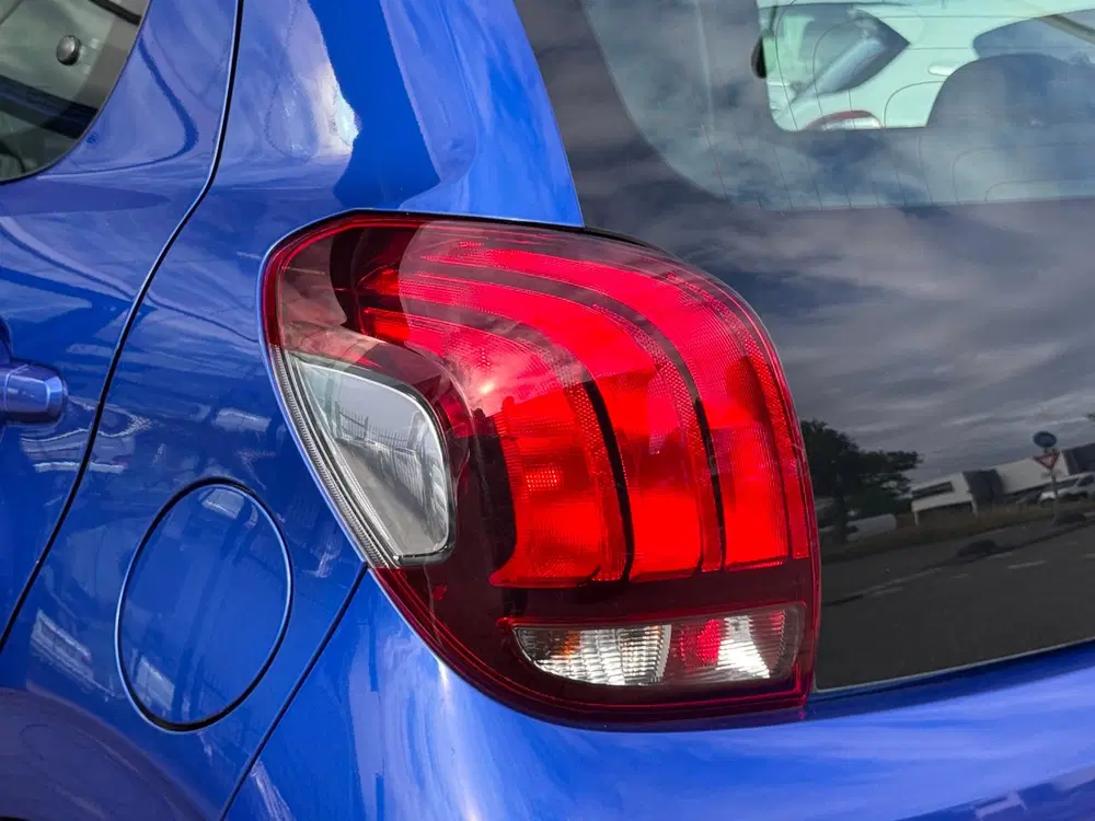Peugeot 108 Peugeot 108 1.0 uit 2021, foto 15