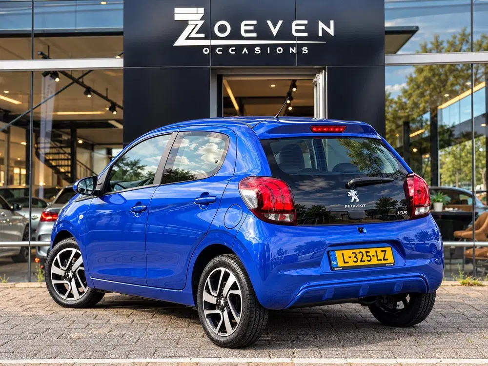 Peugeot 108 Peugeot 108 1.0 uit 2021, foto 6