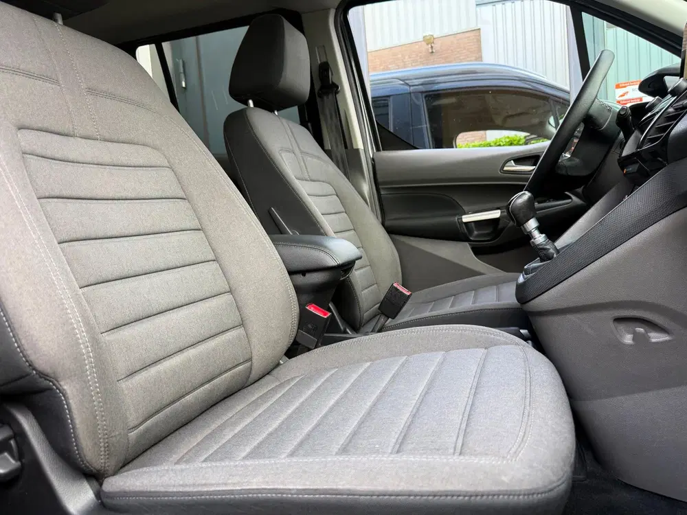 Ford Tourneo Connect Compact 1.0 Titanium vol opties uit 2019, foto 14