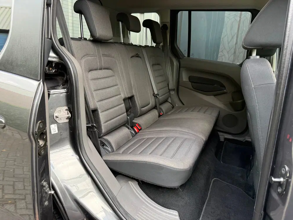 Ford Tourneo Connect Compact 1.0 Titanium vol opties uit 2019, foto 15