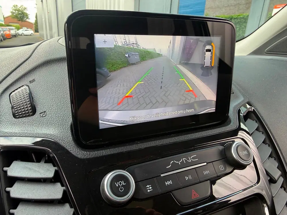 Ford Tourneo Connect Compact 1.0 Titanium vol opties uit 2019, foto 9