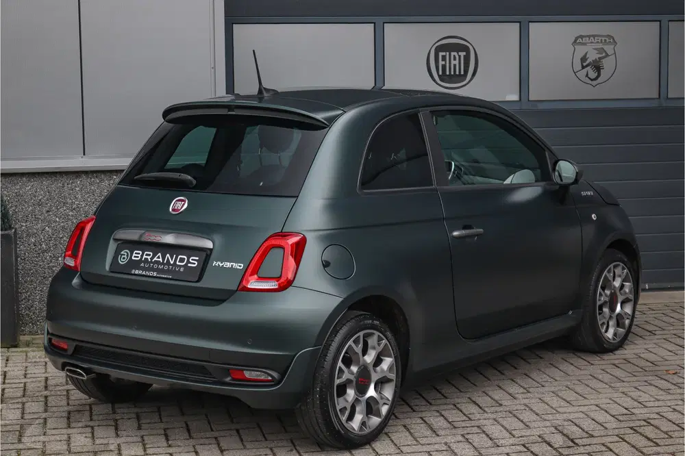 Fiat 500 1.0 Hybrid Sport Full option Speciale kleu uit 2022, foto 2