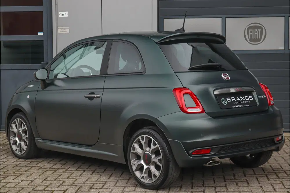 Fiat 500 1.0 Hybrid Sport Full option Speciale kleu uit 2022, foto 4