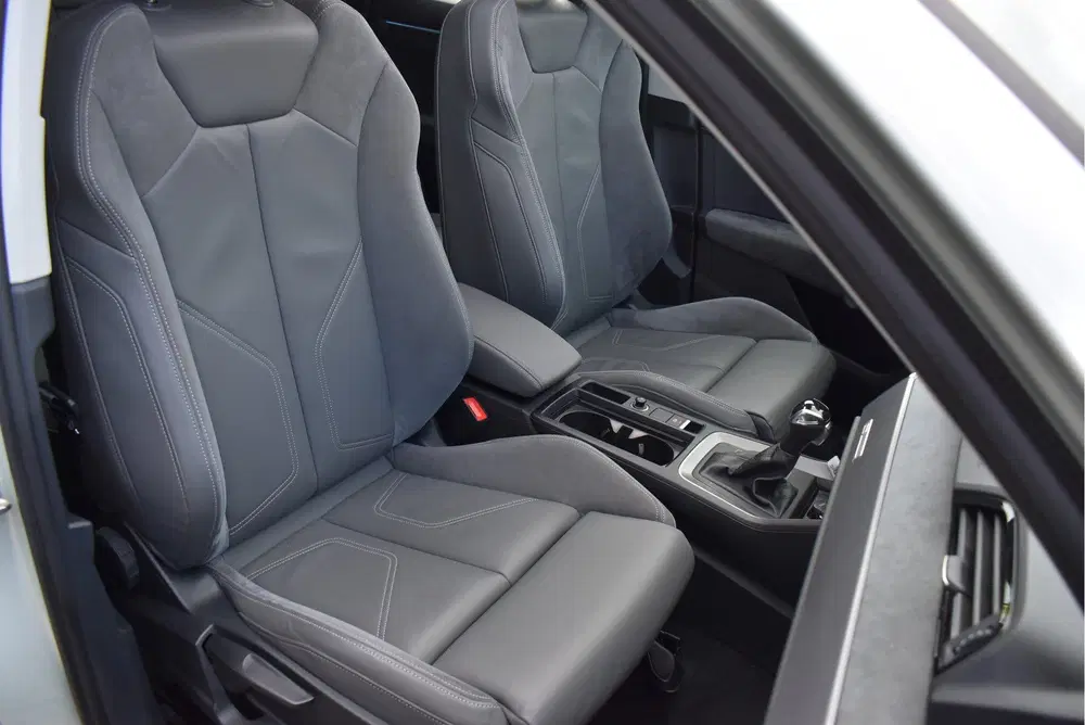Audi Q3 45 TFSI e Black Edition 245 Pk Pano Navi L uit 2021, foto 6