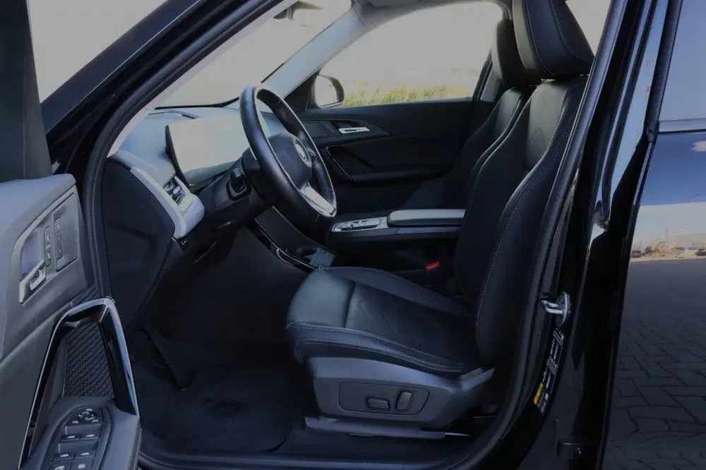 BMW X1 xDrive30e xLine I Leder I Trekhaak I SOH 9 uit 2024, foto 11