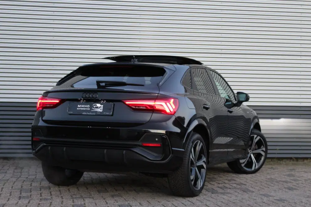 Audi Q3 45 TFSIe uit 2021, foto 4