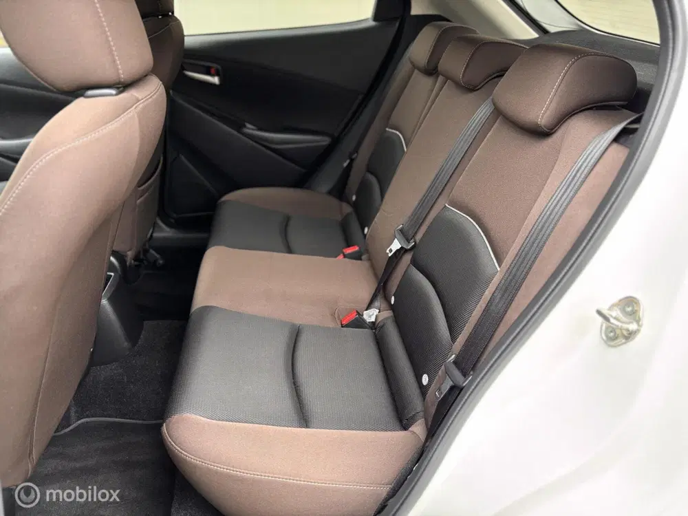 Mazda 2 1.5 Skyactiv-G AUTOMAAT Navi Stoelverw. RI uit 2023, foto 12