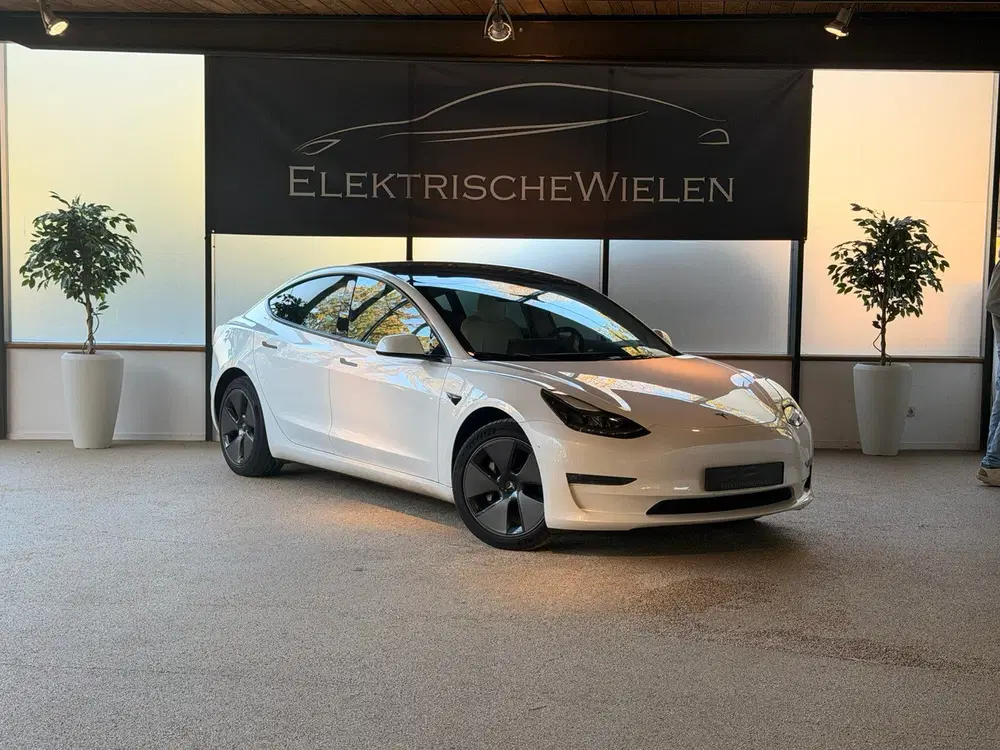 Tesla Model 3 Long Range uit 2021