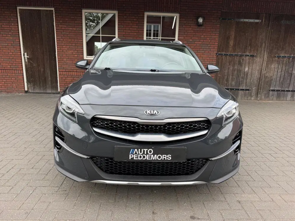 Kia XCeed 1.0 T-GDi DynamicLine uit 2020, foto 2
