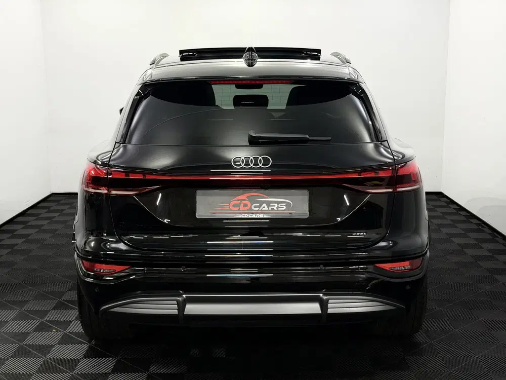 Audi Q6 e-tron S edition performance 100 kWh Panoramadak uit 2026, foto 5