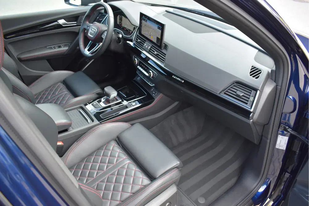 Audi Q5 55 TFSI e S-Line 367 Pk Competition RS Led uit 2022, foto 13