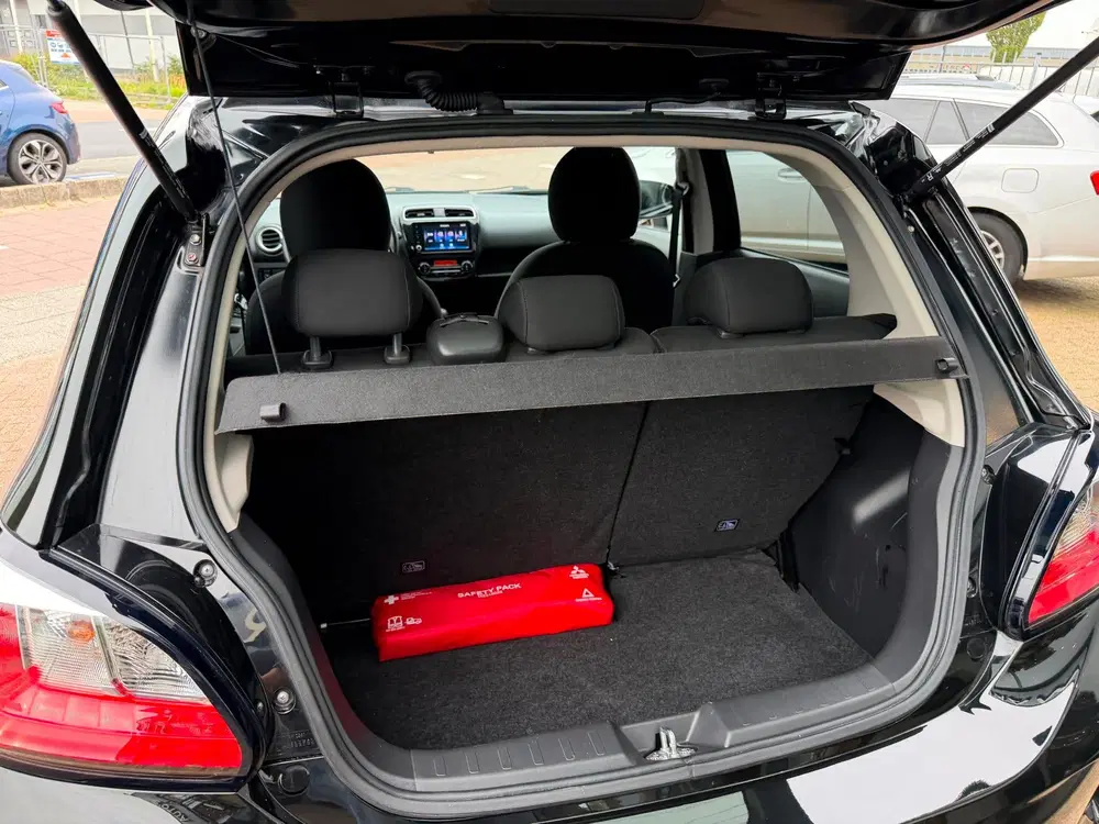 Mitsubishi Space Star 1.2 Dynamic Aut uit 2023, foto 12