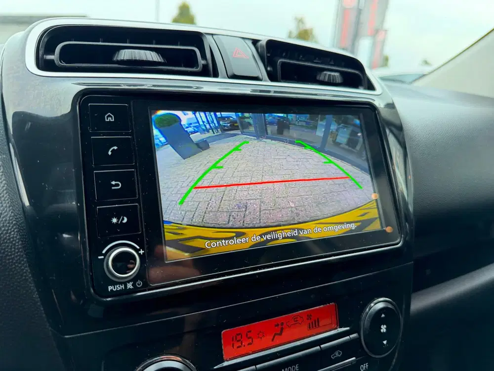 Mitsubishi Space Star 1.2 Dynamic Aut uit 2023, foto 3