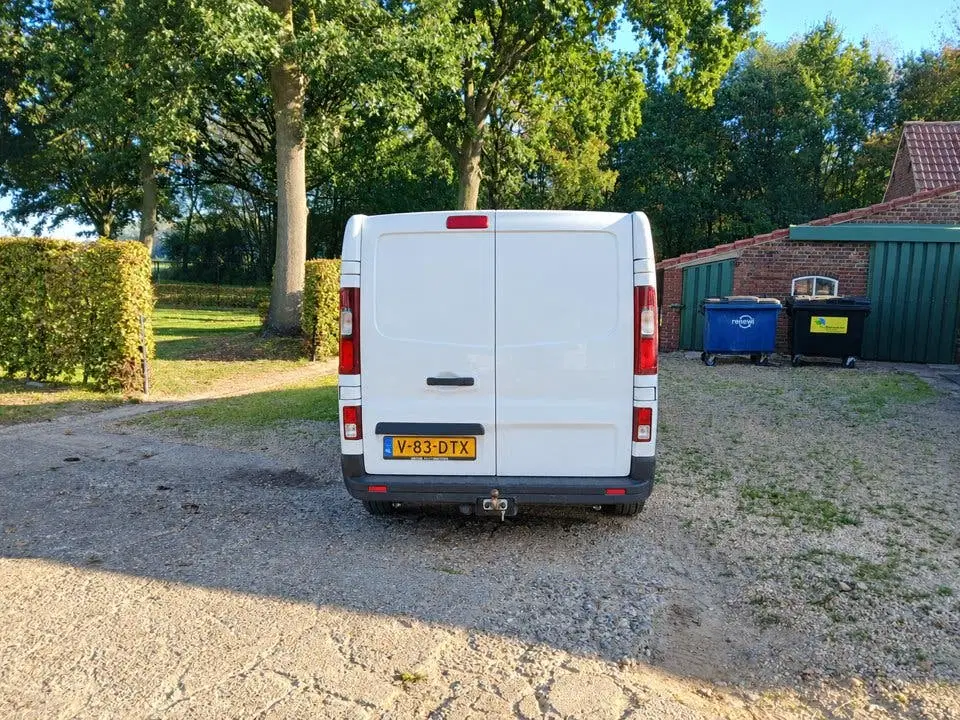 Renault Trafic GB 2.0 Blue dCi 131pk L2h1 T30 Work Editio uit 2024, foto 15