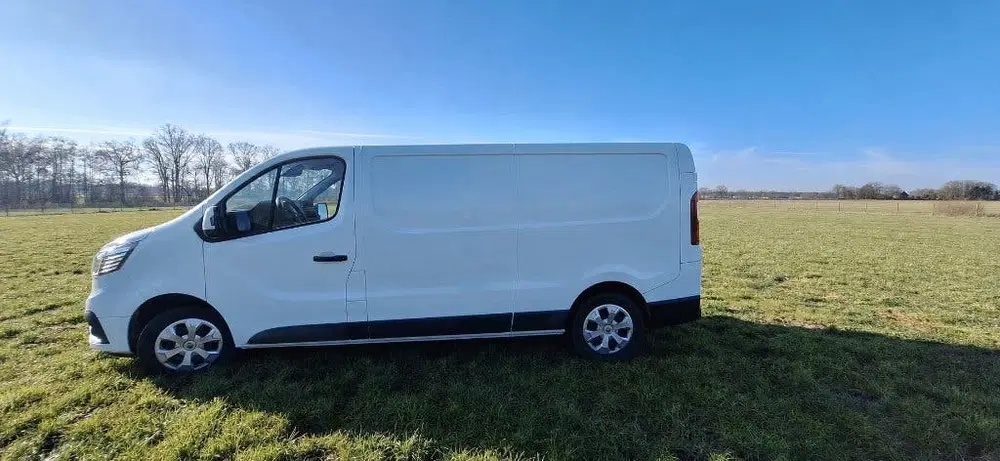 Renault Trafic GB 2.0 Blue dCi 131pk L2h1 T30 Work Editio uit 2024, foto 3