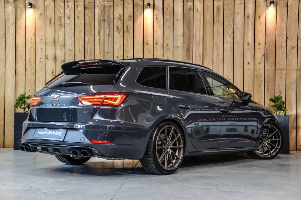 SEAT Leon 2.0 TSI CUPRA R 4Drive ABT *Carbon*Pano*Be uit 2019, foto 2
