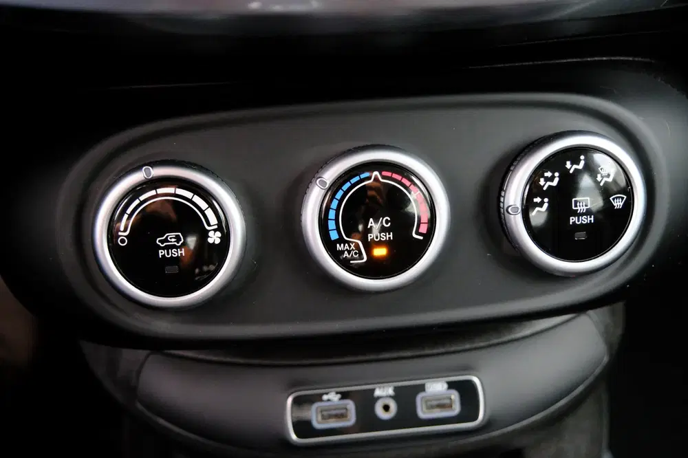 Fiat 500 1.0 GSE Urban 120TH Edition LED uit 2020, foto 12