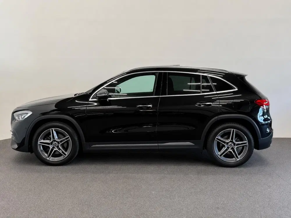 Mercedes-Benz GLA 200 AMG Line Business Solution Auto uit 2022, foto 4
