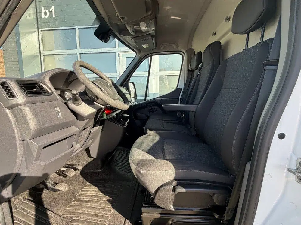Opel Movano 2.3 Turbo 135PK L3H2 uit 2021, foto 2