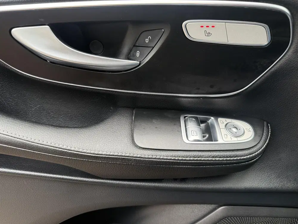 Mercedes-Benz V-Klasse 250d Extra Lang DC Edition 190 pk uit 2019, foto 12