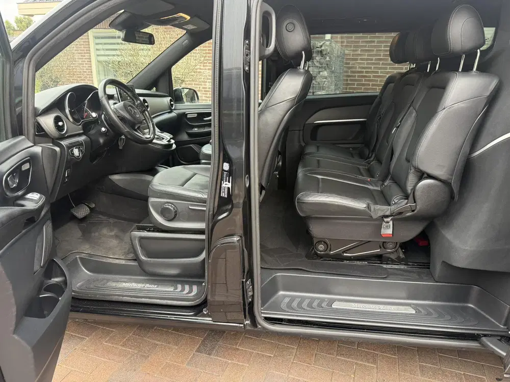 Mercedes-Benz V-Klasse 250d Extra Lang DC Edition 190 pk uit 2019, foto 2