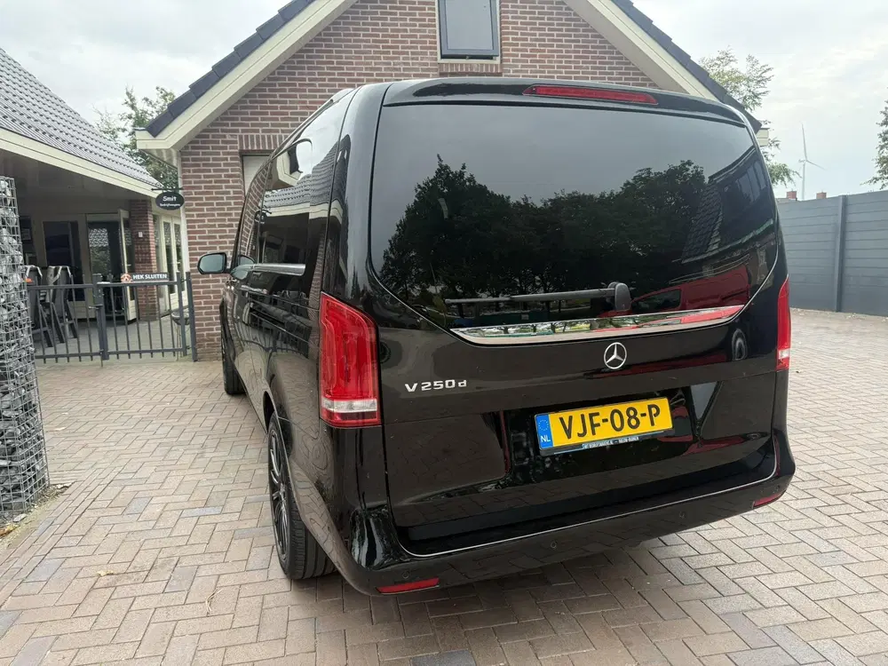 Mercedes-Benz V-Klasse 250d Extra Lang DC Edition 190 pk uit 2019, foto 5
