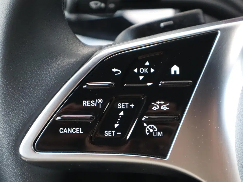 Mercedes-Benz A-Klasse 250 e Business Line l Keyless l Achte uit 2025, foto 15
