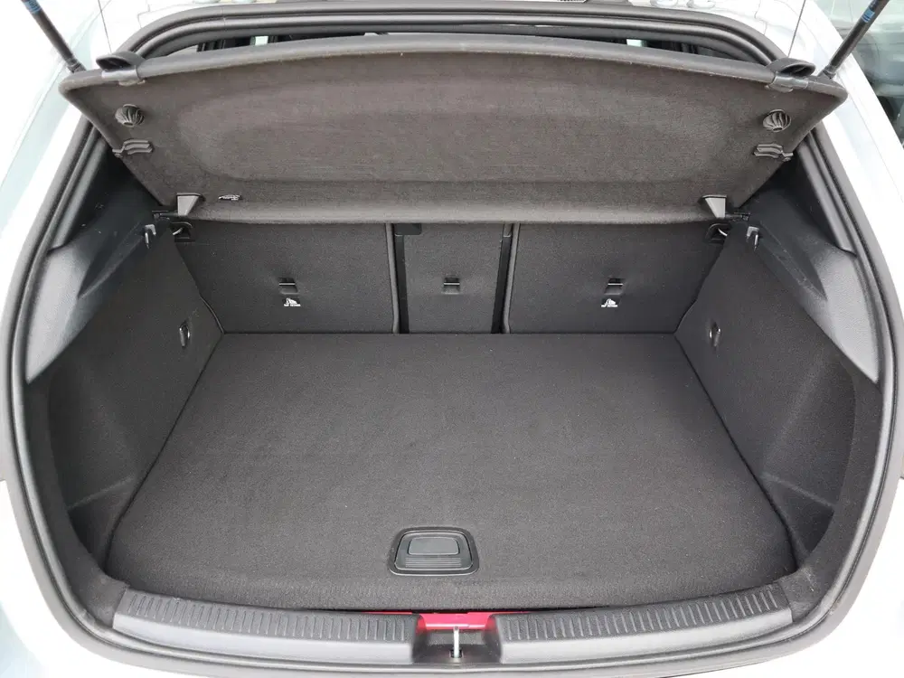Mercedes-Benz A-Klasse 250 e Business Line l Keyless l Achte uit 2025, foto 7