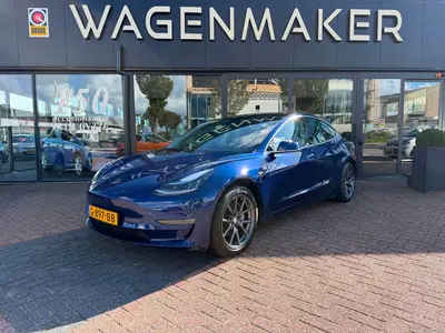 Tesla Model 3 Long Range RWD 75 kWh PANO uit 2019
