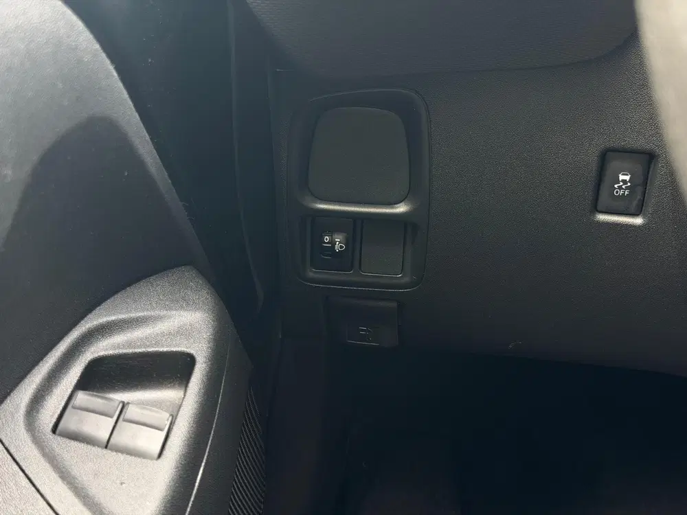Peugeot 108 1.0e-VTi Allure 5Drs uit 2019, foto 10
