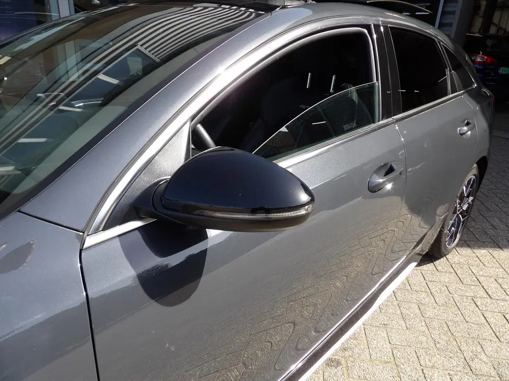 Kia ProCeed 1.0 Turbo 120pk GT-PlusLine Glazen dak Org uit 2023, foto 9