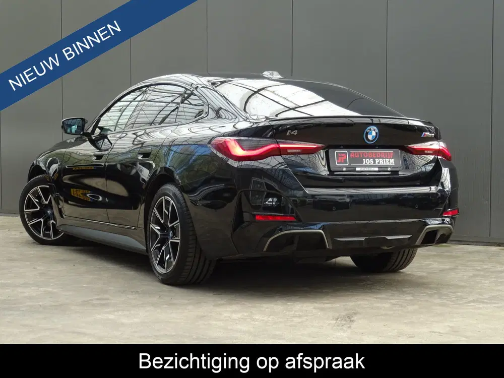 BMW i4 * 544 PK * 84 KW ACCU * LEER (bj 2022) uit 2022