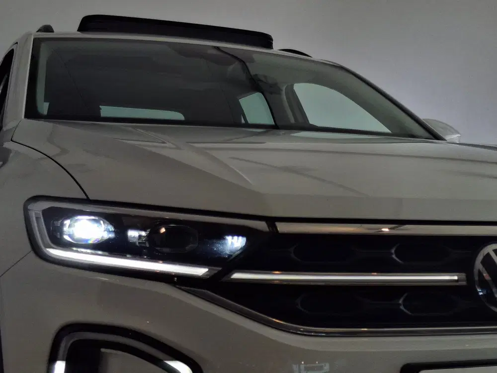 Volkswagen T-Roc 1.5 Tsi Style Automaat uit 2023, foto 14