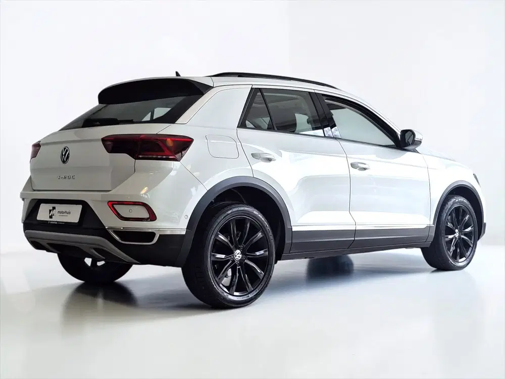 Volkswagen T-Roc 1.5 Tsi Style Automaat uit 2023, foto 2