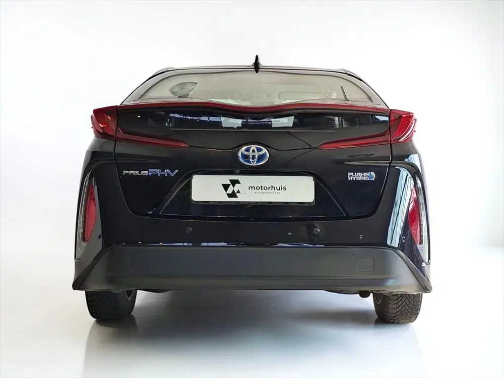 Toyota Prius 1.8 Plug-in Hybrid 122PK Executive AUTOMAA uit 2020, foto 12