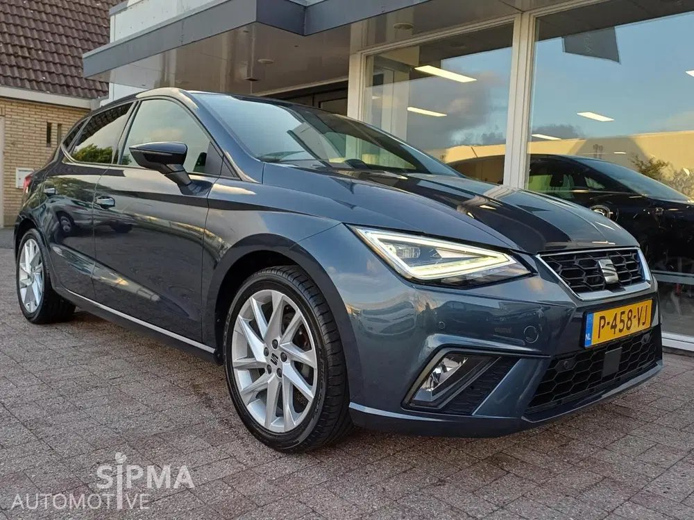 SEAT Ibiza Luxe Seat Ibiza 1.0TSI 95pk FRintense uit 2022, foto 2