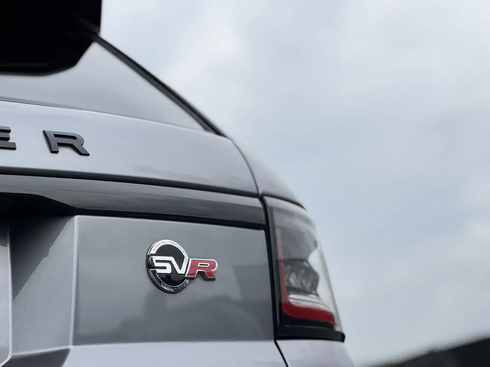Land Rover Range Rover Sport 5.0 V8 P575 SC SVR uit 2019, foto 15