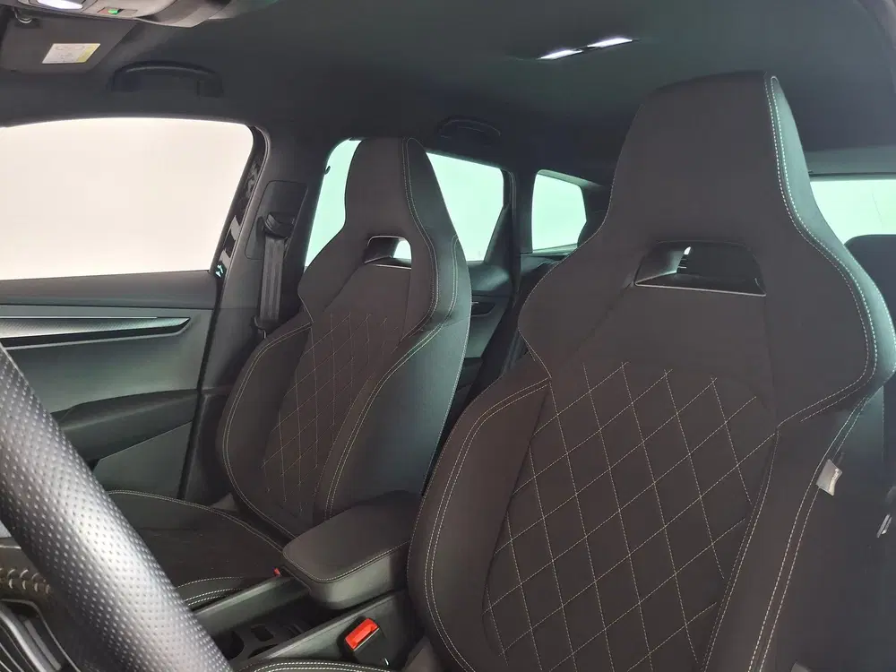 Skoda Karoq 1.5 TSI Sportline Business 150pk Automaat uit 2022, foto 10