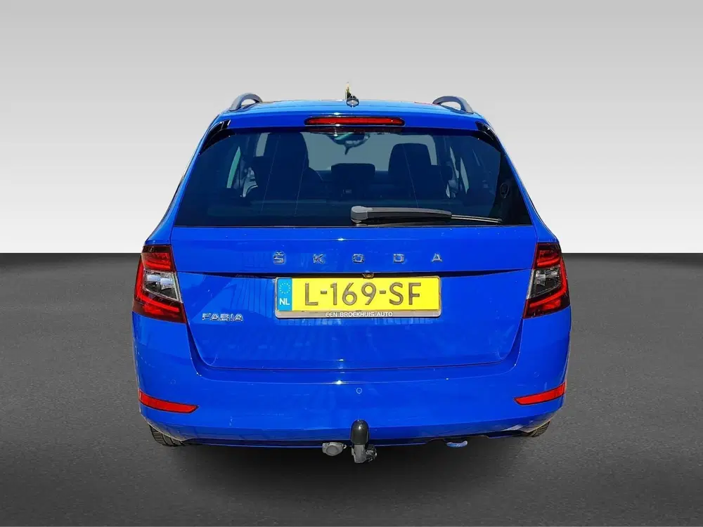Skoda Fabia 1.0 TSI Business Edition uit 2021, foto 10