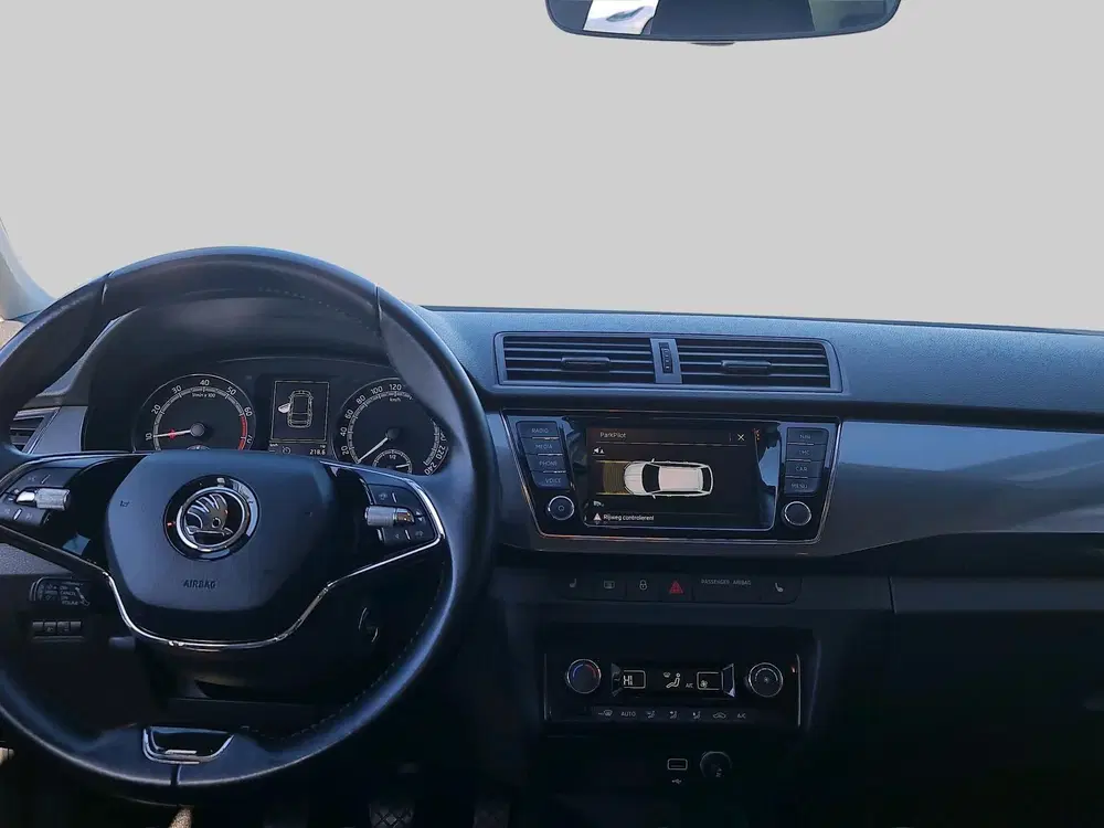 Skoda Fabia 1.0 TSI Business Edition uit 2021, foto 13