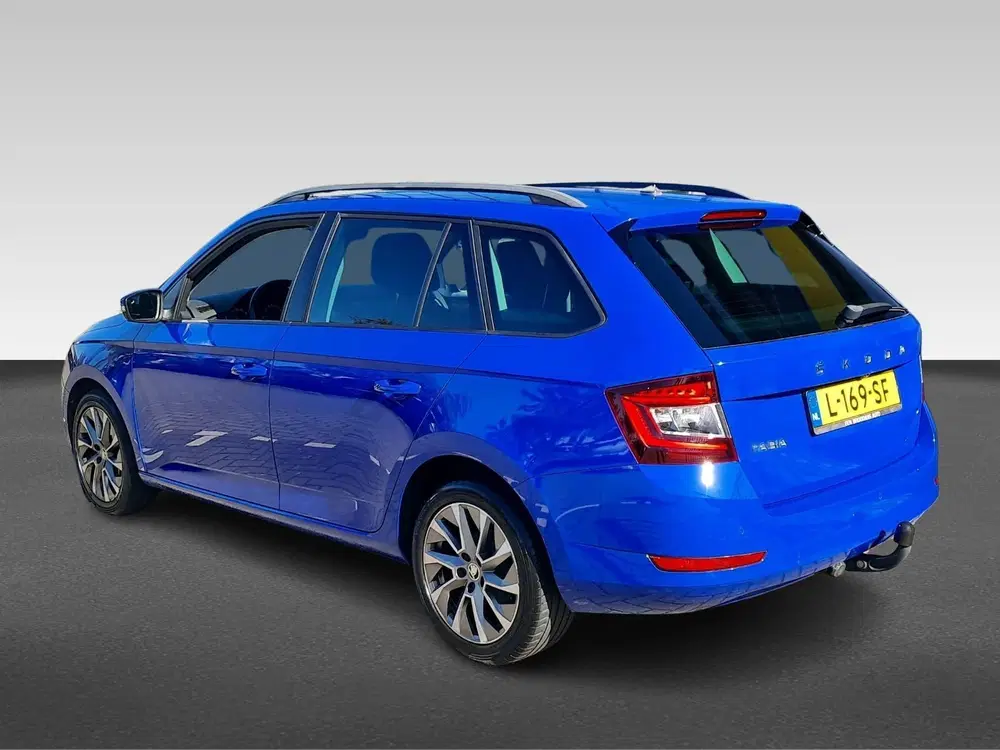 Skoda Fabia 1.0 TSI Business Edition uit 2021, foto 4