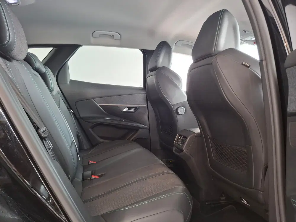 Peugeot 3008 1.2 130pk Allure Pack Business uit 2022, foto 7