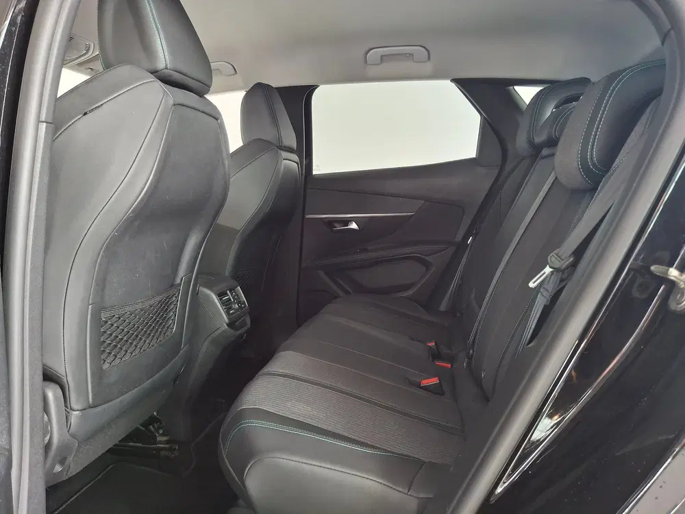 Peugeot 3008 1.2 130pk Allure Pack Business uit 2022, foto 8