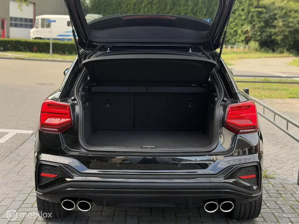 Audi Q2 2.0 TFSI Quattro uit 2023, foto 11
