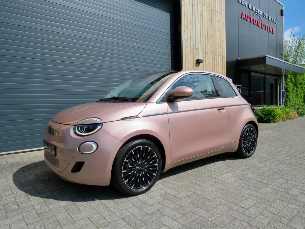 Fiat 500 La Prima 42 kWh by Bocelli *Pano *CarPlay uit 2024, foto 7