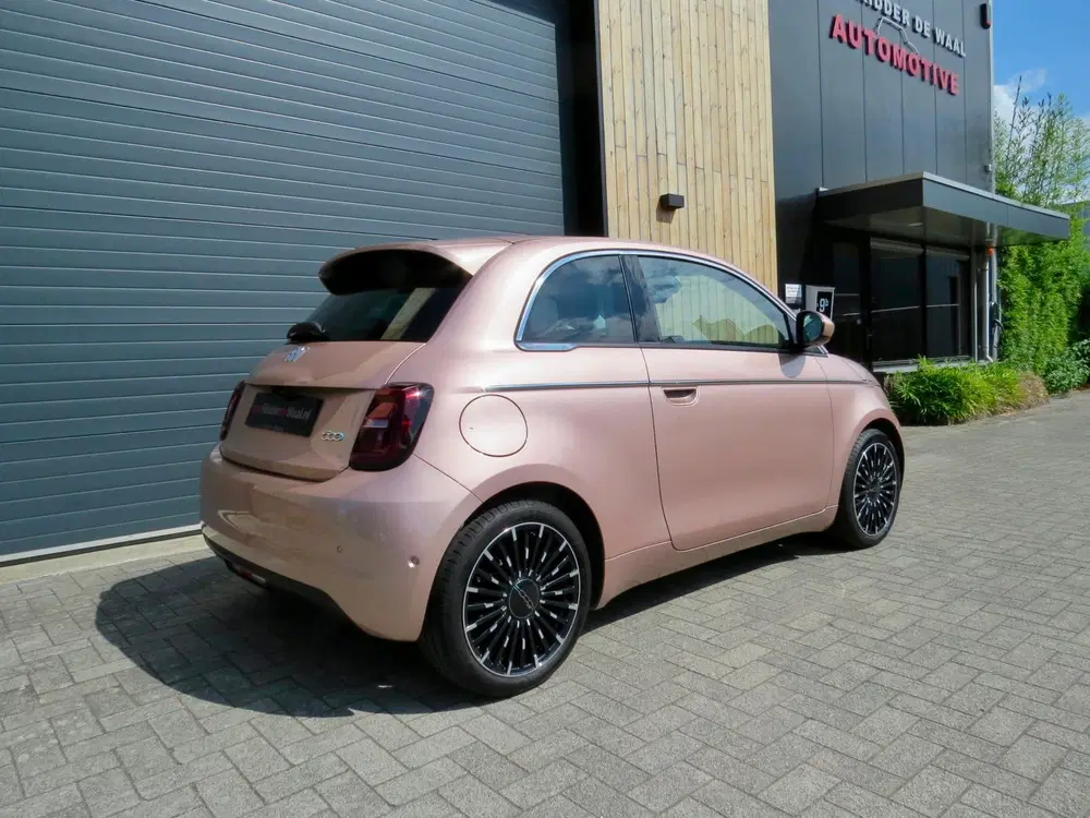 Fiat 500 La Prima 42 kWh by Bocelli *Pano *CarPlay uit 2024, foto 8