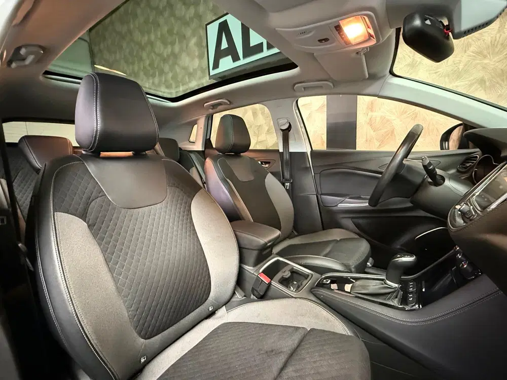 Opel Grandland 1.2 Turbo Innovation uit 2020, foto 13