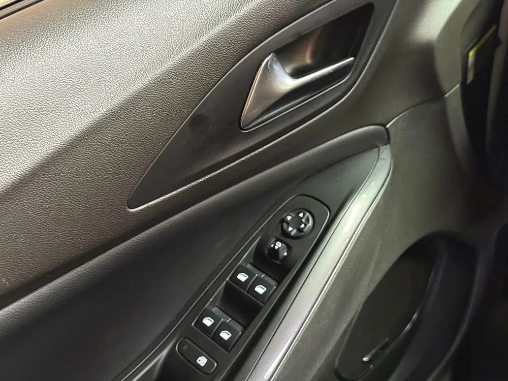 Opel Grandland 1.2 Turbo Innovation uit 2020, foto 14