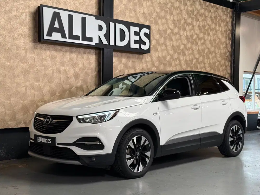 Opel Grandland 1.2 Turbo Innovation uit 2020, foto 4