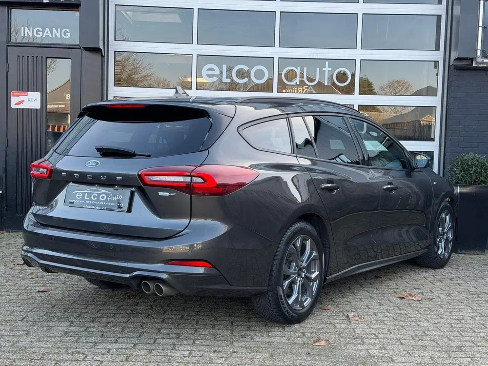 Ford Focus 1.0 EcoBoost Hybrid ST Line Carbon uit 2023, foto 15
